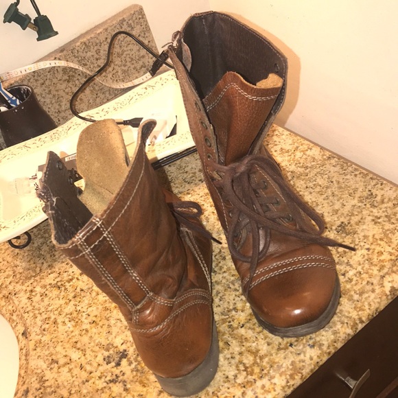 Combat leather lace boots - Picture 2 of 4